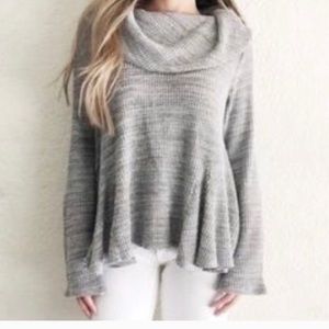 9-H15 Stcl Cowl Neck Waffle Sweater